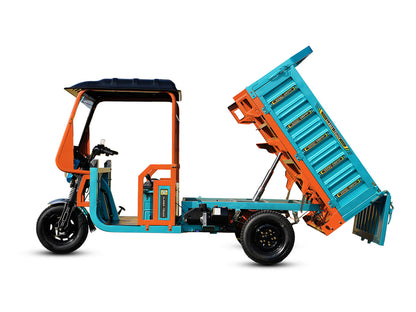 LLAMA Truck Blaze (Built in USA)