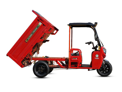 LLAMA Truck Vector (Built in USA)