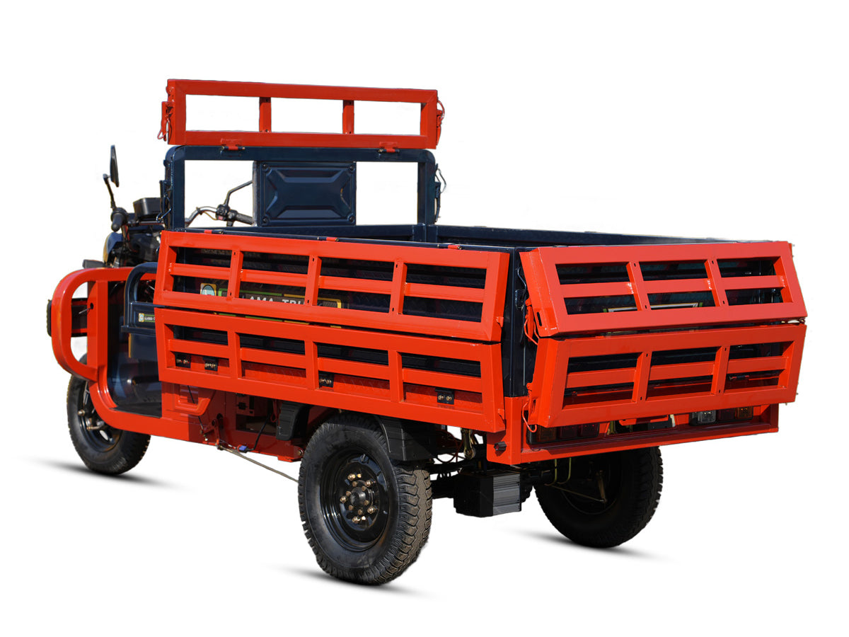 LLAMA Truck Titan (Built in USA)