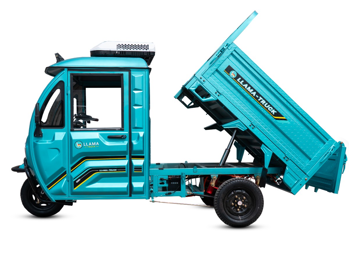 LLAMA Truck Meridian (Built in USA)